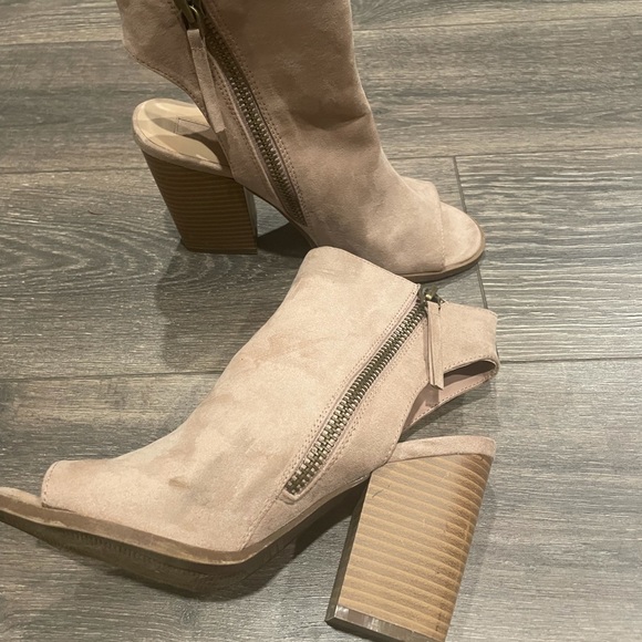 Healed Peep-Toe Booties - Picture 2 of 3